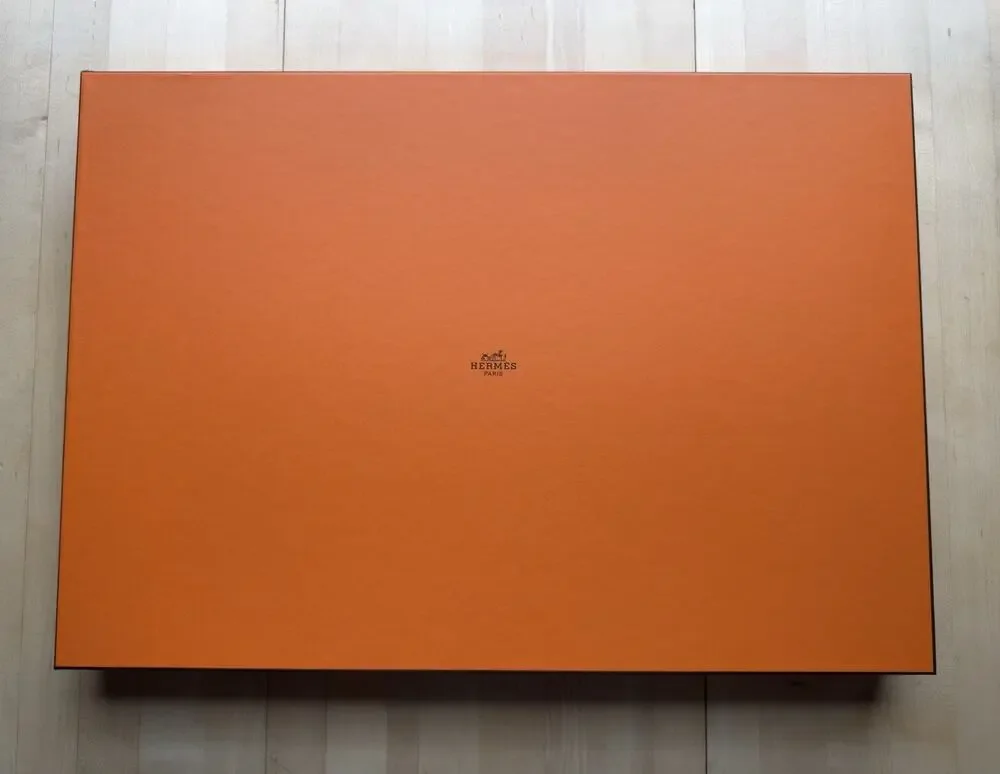 Authentic Hermes Paris Large Orange Gift Box 22” x 15.5” x 2” w/ Ribbon & Tissue
